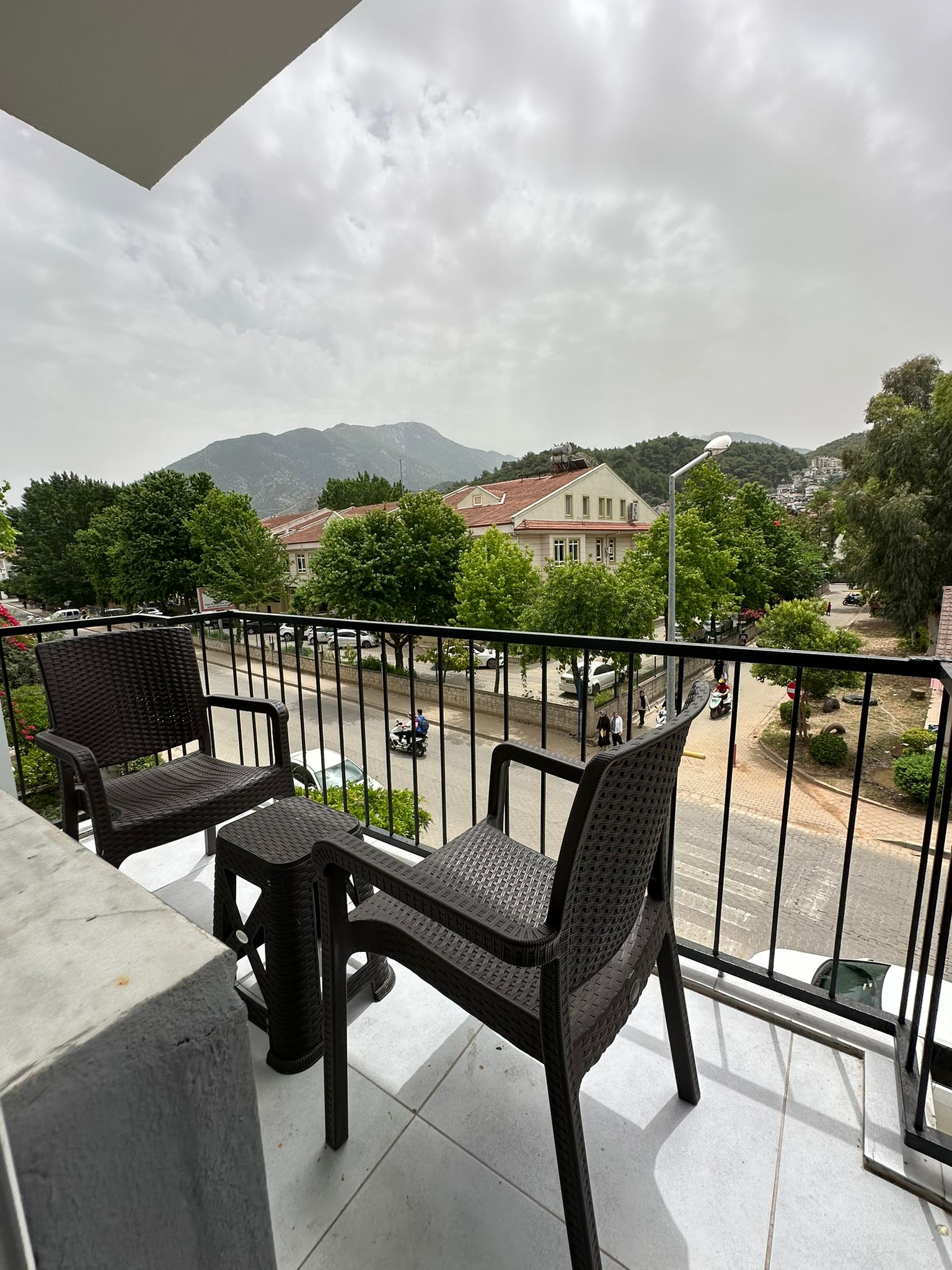 Fethiye merkez apart otel balkonlu daire dış cephe — Fethiye merkez konaklama