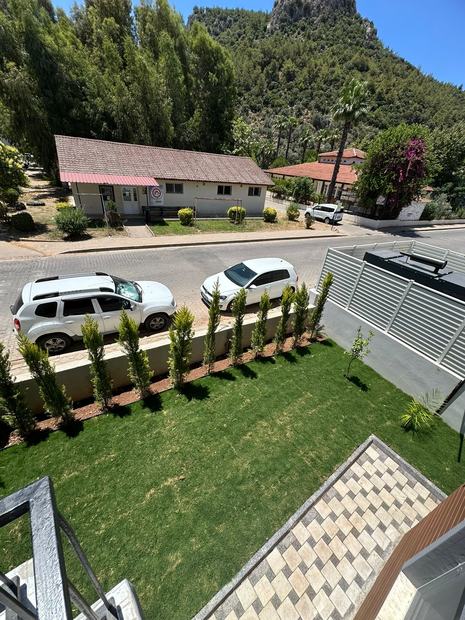 Alas Garden city Apart Otel Fethiye bahçe manzarası — günlük kiralık apart